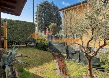 Foto 7 - Villa a Schiera via Grandi
 
18, Solbiate Arno - foto 7
