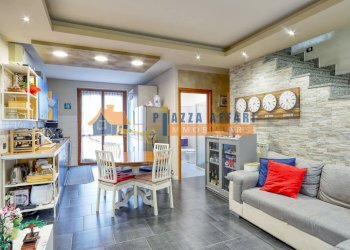 Foto 8 - Villa a Schiera via Grandi
 
18, Solbiate Arno - foto 8