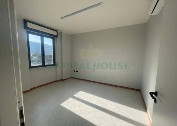 Foto 1 - Ufficio Casalnuovo di Napoli - foto 1