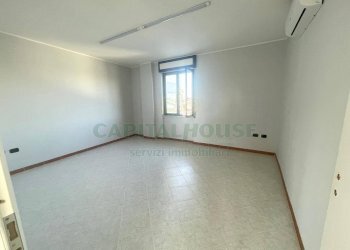 Foto 2 - Ufficio Casalnuovo di Napoli - foto 2