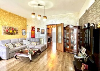 Soggiorno - Appartamento via Francesco Cilea
 
2, Sassari - foto 8