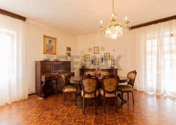 Sala da pranzo - Casa indipendente S.V. Prunizzedda - Serra Secca
 
11, Sassari - foto 39