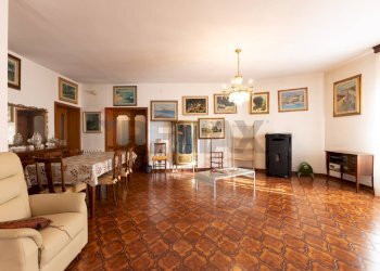 Soggiorno - Casa indipendente S.V. Prunizzedda - Serra Secca
 
11, Sassari - foto 40