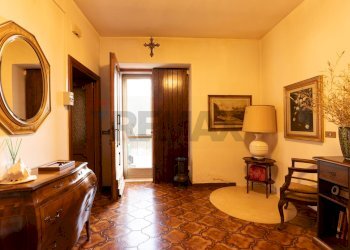 Hall / corridoio - Casa indipendente S.V. Prunizzedda - Serra Secca
 
11, Sassari - foto 45