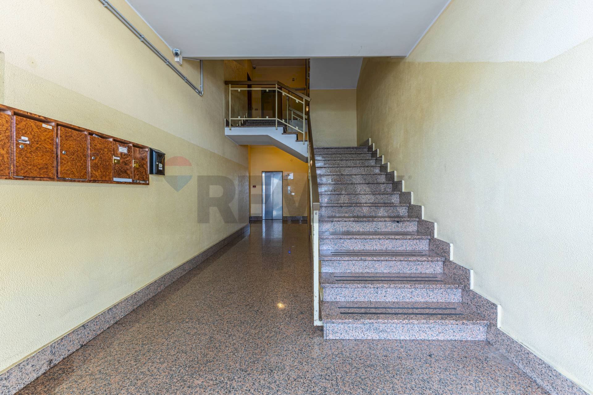 Ricezione / Lobby - Office Via Carlo Felice
 
33, Sassari - photo 2