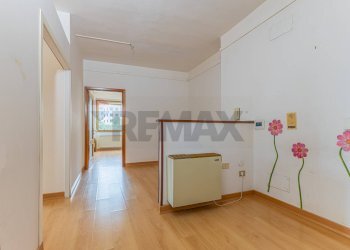 Hall / corridoio - Ufficio Via Carlo Felice
 
33, Sassari - foto 4