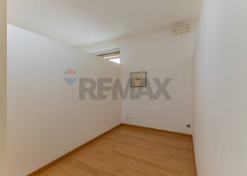 Stanza vuota - Ufficio Via Carlo Felice
 
33, Sassari - foto 16