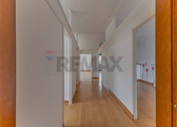 Hall / corridoio - Ufficio Via Carlo Felice
 
33, Sassari - foto 21