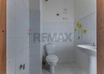 Bagno - Ufficio Via Carlo Felice
 
33, Sassari - foto 25