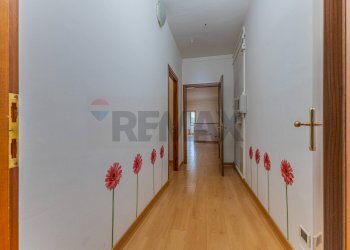 Hall / corridoio - Ufficio Via Carlo Felice
 
33, Sassari - foto 28