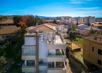 Edificio all\'aperto - Attic Sassari - photo 31