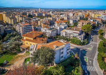 Edificio all\'aperto - Attic Sassari - photo 55
