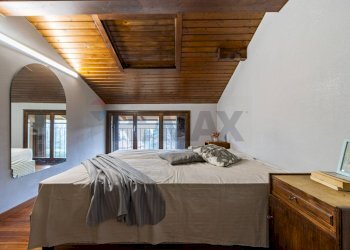 Camera / camera da letto - Trilocale VIA SANTA VALERIA
 
1, Caglio - foto 10