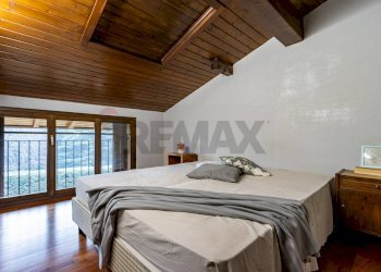 Camera / camera da letto - Trilocale VIA SANTA VALERIA
 
1, Caglio - foto 12