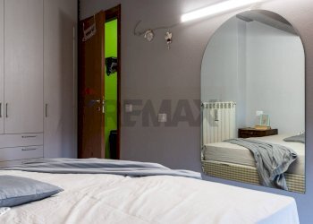 Camera / camera da letto - Trilocale VIA SANTA VALERIA
 
1, Caglio - foto 14