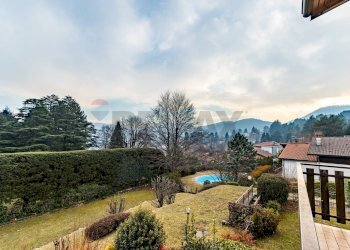 Vista delle montagne - Trilocale VIA SANTA VALERIA
 
1, Caglio - foto 24