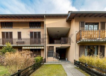 Casa all\'aperto - Trilocale VIA SANTA VALERIA
 
1, Caglio - foto 27