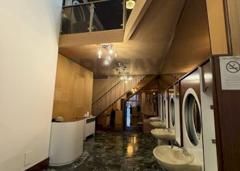 Bagno - Shop corso Vittorio Emanuele II
 
9, Milano - photo 9