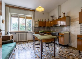 Cucina - Casa indipendente via Montello
 
13, Venegono Inferiore - foto 11