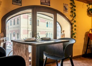 Foto 16 - Commercial Premises Via Volturno
 
120, Palermo - photo 16