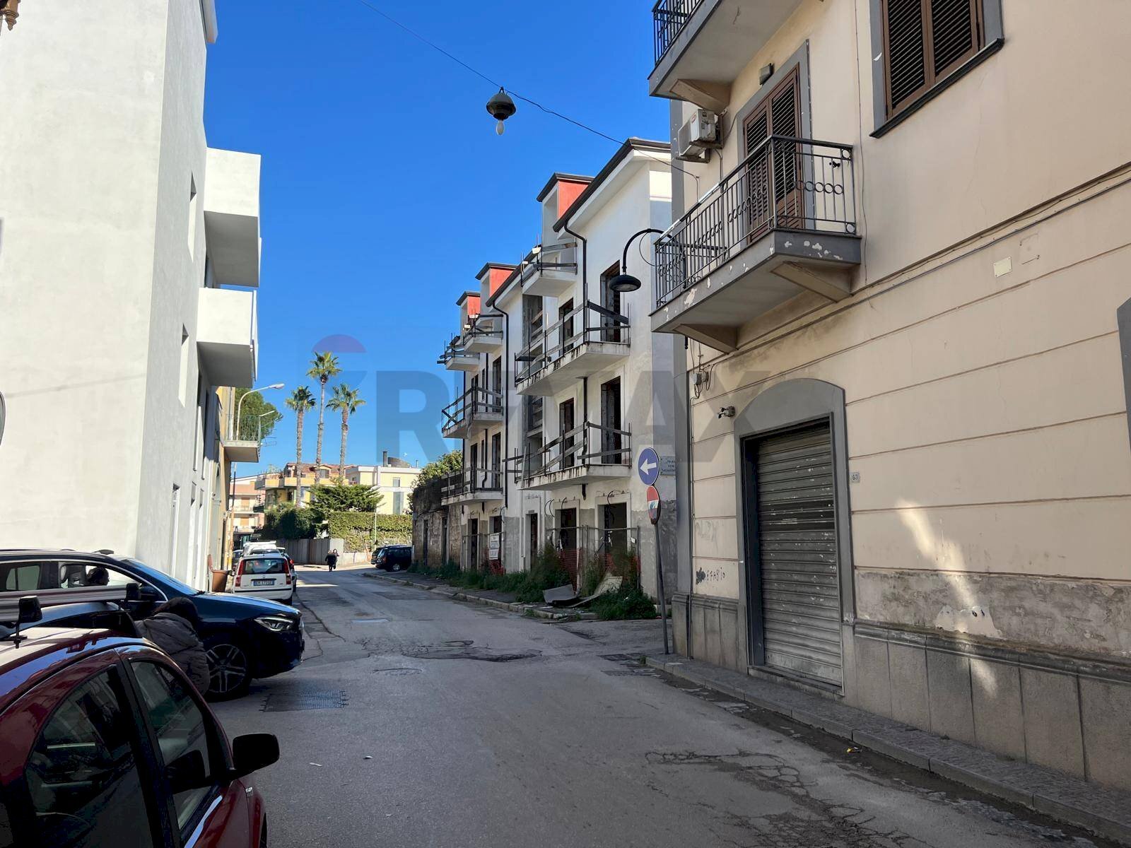 Edificio all\'aperto - Locale Commerciale CORSO MICHEANGELO
 
1, Sant'Antimo - foto 2