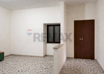 Stanza vuota - Quadrilocale VIA GALILEI
 
76, Sant'Antimo - foto 1