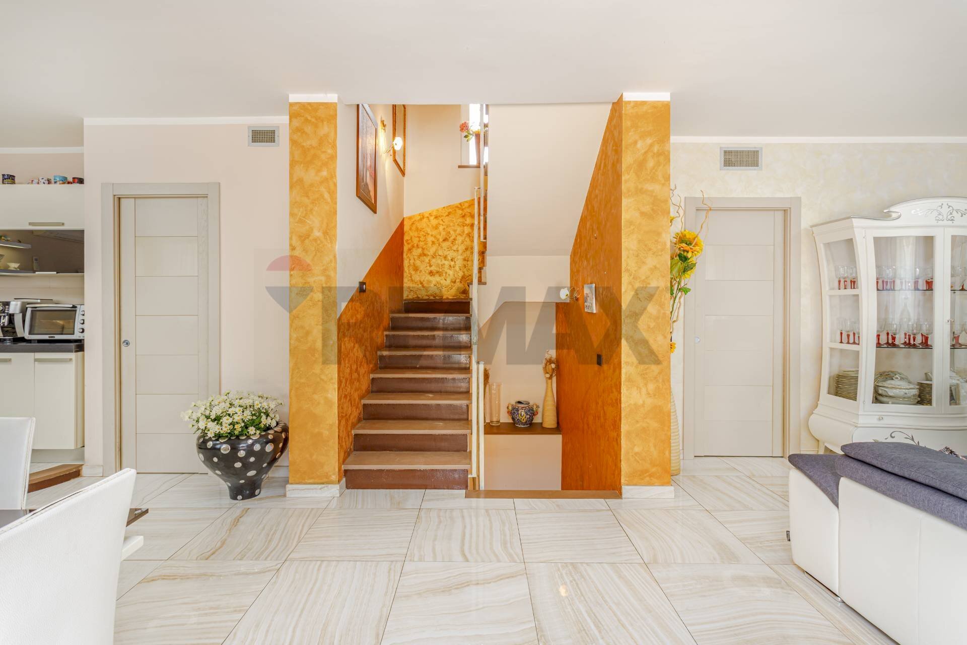 Scale - Villa Fidenza - foto 3