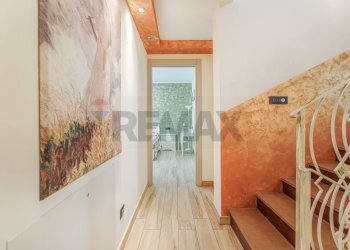 Hall / corridoio - Villa Fidenza - foto 15