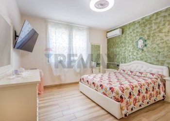 Camera / camera da letto - Villa Fidenza - foto 17