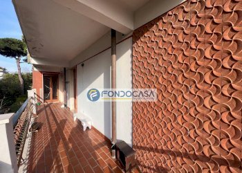 terrazzo - Quadrilocale via pisa, Massa - foto 2