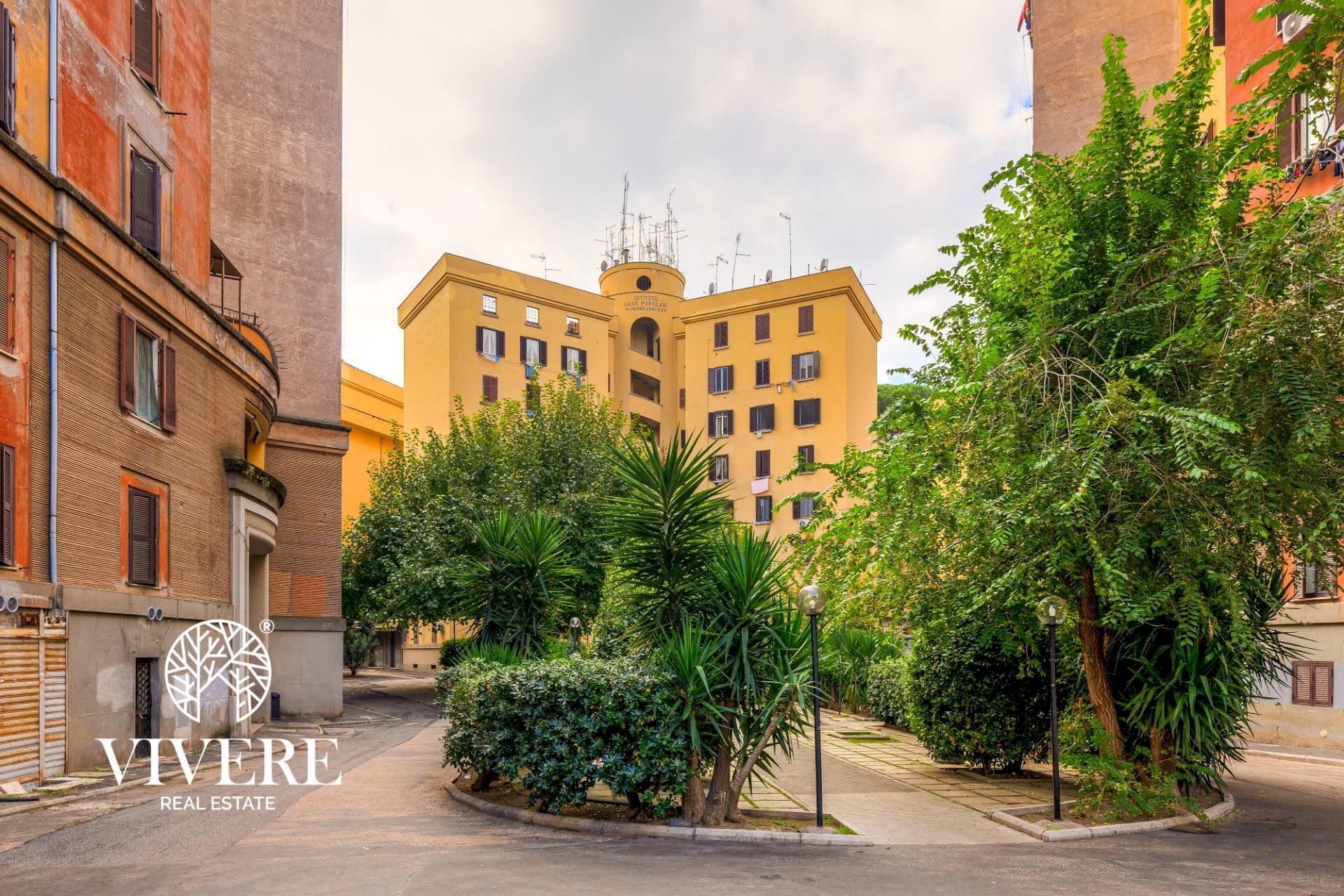 Foto 2 - Bilocale Via Di Donna Olimpia
 
30, Roma - foto 2