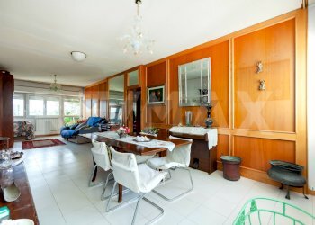 Sala da pranzo - Four-room apartment Roma - photo 2