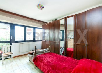 Camera / camera da letto - Four-room apartment Roma - photo 11