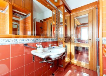 Bagno - Four-room apartment Roma - photo 17