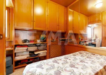 Camera / camera da letto - Four-room apartment Roma - photo 19