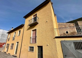 Foto 1 - Casa semi indipendente Via Circonvallazione sud
 
snc, San Pio delle Camere - foto 1