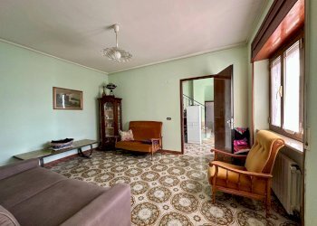 Foto 3 - Casa semi indipendente Via Circonvallazione sud
 
snc, San Pio delle Camere - foto 3