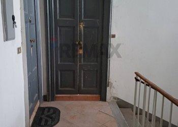 Hall / corridoio - Three-room apartment Via Indipendenza
 
6, Robbiate - photo 18