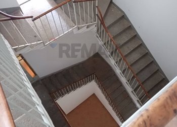 Scale - Three-room apartment Via Indipendenza
 
6, Robbiate - photo 19