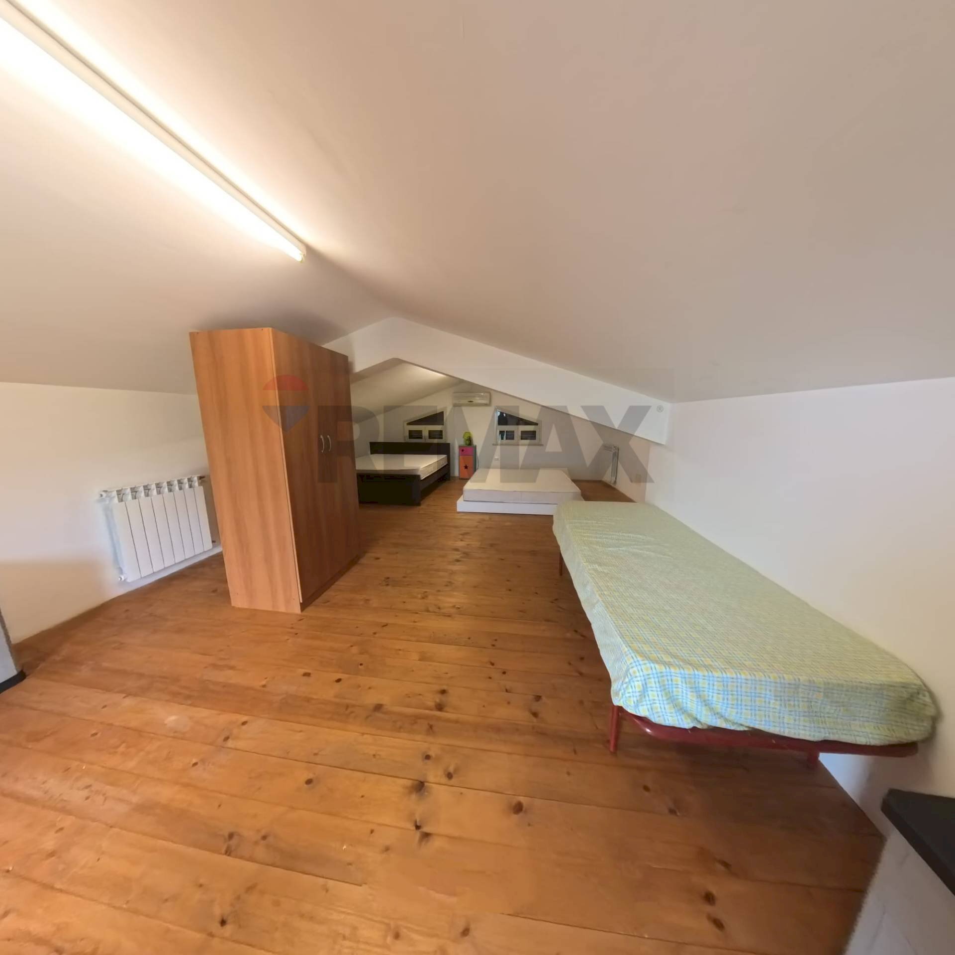 Camera / camera da letto - Villa via Cangialosi
 
126, Carini - photo 2