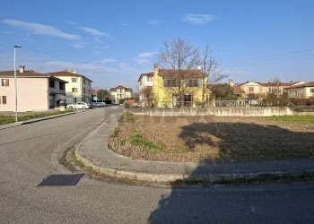 Edificio all\'aperto - Appartamento Via Amendola, Susegana - foto 11