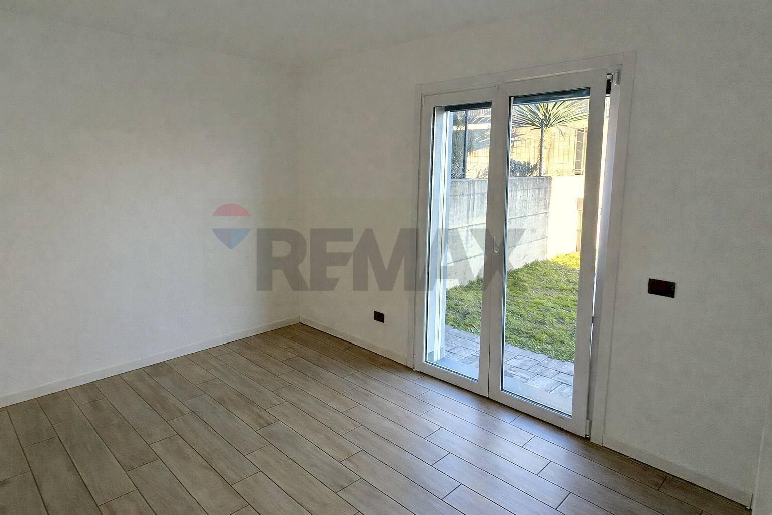 Stanza vuota - Trilocale via ratti, Bizzarone - foto 3