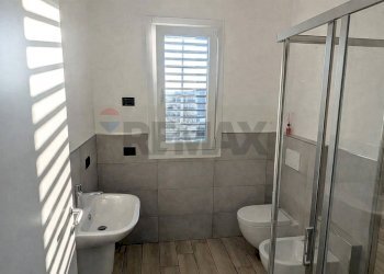 Bagno - Three-room apartment via ratti, Bizzarone - photo 2