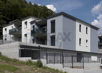 Edificio all\'aperto - Three-room apartment via ratti, Bizzarone - photo 11