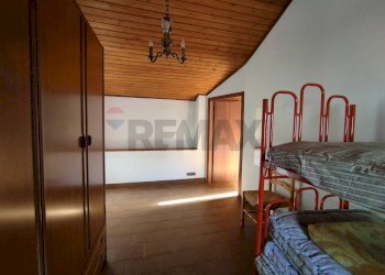 Camera / camera da letto - Casa indipendente via per Caino, Vercana - foto 17