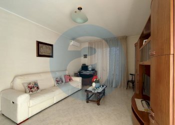 Foto 4 - Quadrilocale Via Lenoci
 
6, Polignano a Mare - foto 4