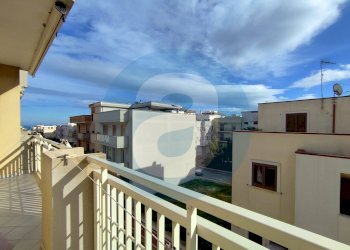 Foto 5 - Quadrilocale Via Lenoci
 
6, Polignano a Mare - foto 5