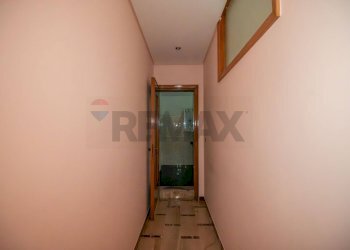 Hall / corridoio - Casa indipendente Via D'antona
 
13, Ragusa - foto 18