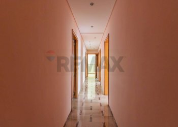 Hall / corridoio - Casa indipendente Via D'antona
 
13, Ragusa - foto 22