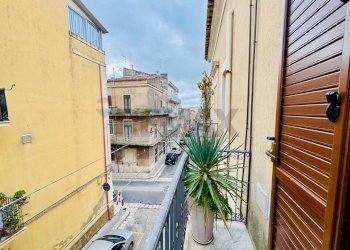 Balcone - Appartamento VIA F.LLI BELLEO
 
133, Ragusa - foto 16
